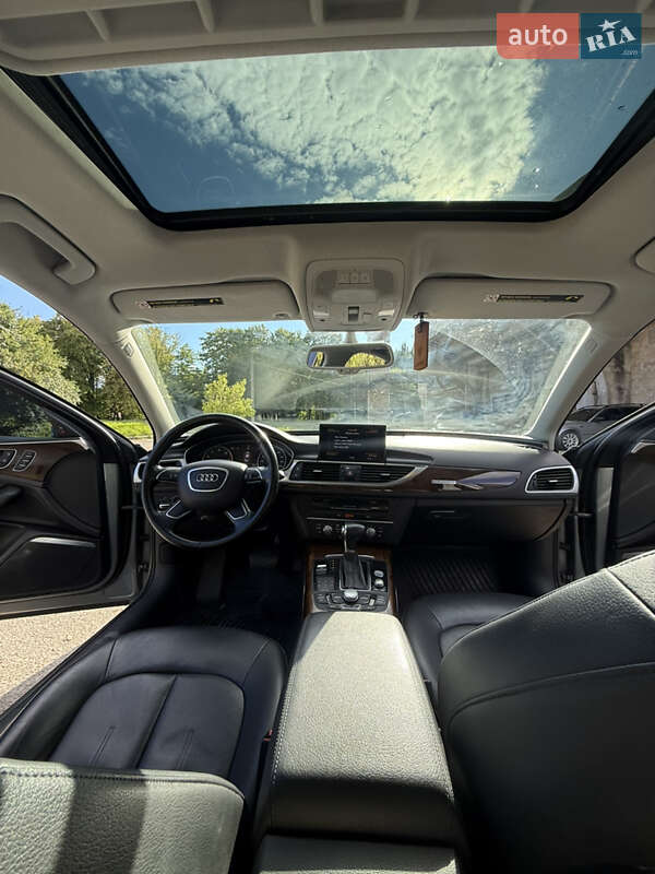 Седан Audi A6 2013 в Ивано-Франковске