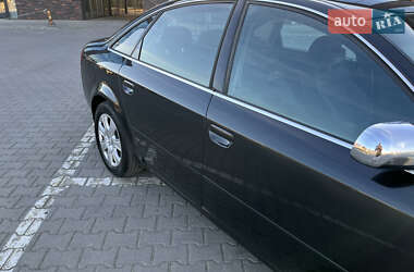 Седан Audi A6 2001 в 