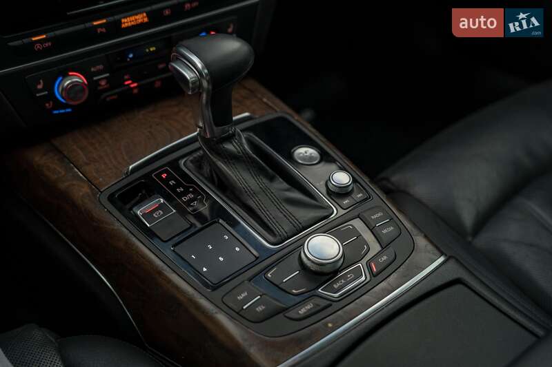 Седан Audi A6 2013 в Черновцах