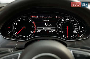 Седан Audi A6 2015 в 
