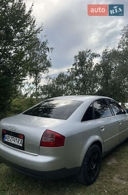 Седан Audi A6 2001 в 