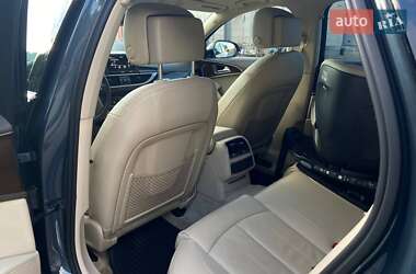 Седан Audi A6 2015 в 