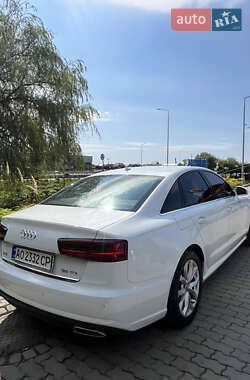 Седан Audi A6 2015 в 