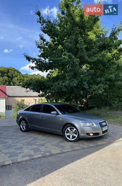 Седан Audi A6 2004 в 
