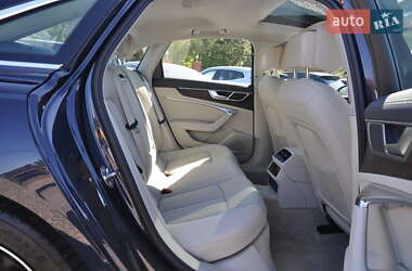 Седан Audi A6 2021 в 