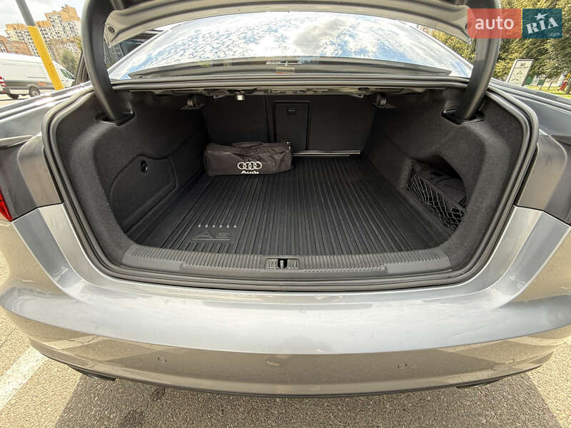 Седан Audi A6 2018 в Броварах