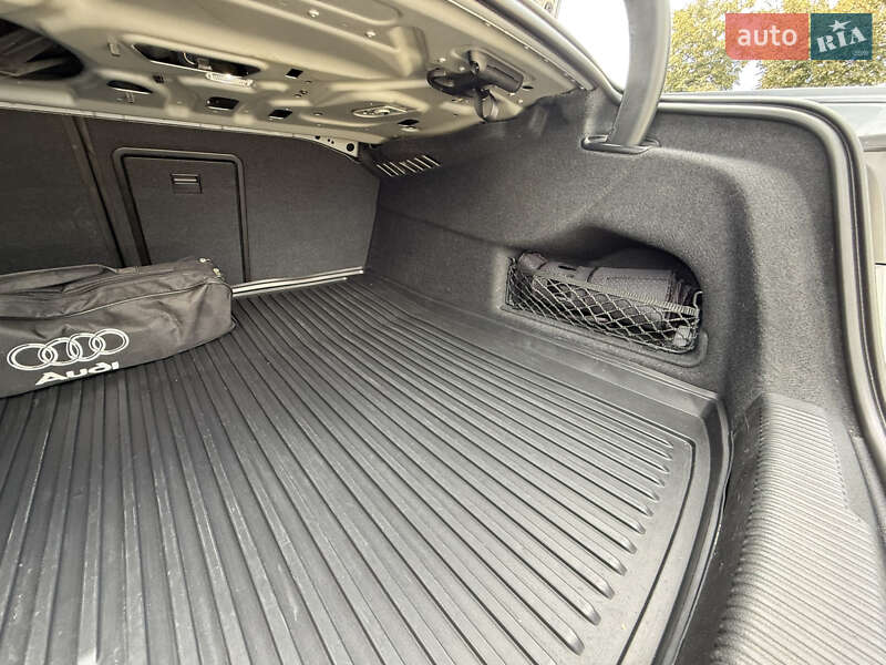 Седан Audi A6 2018 в Броварах