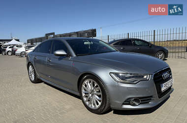 Седан Audi A6 2011 в 