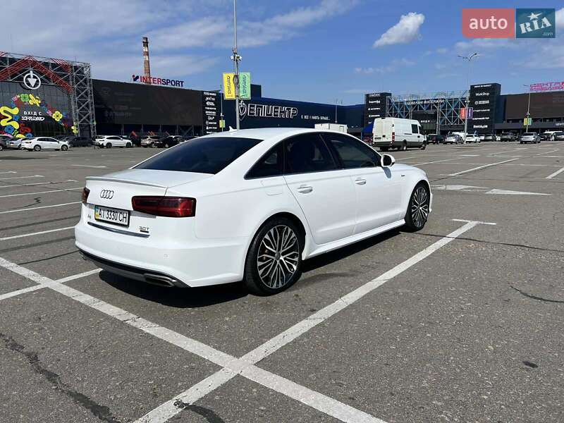 Седан Audi A6 2015 в Киеве