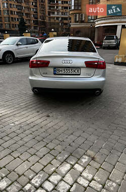 Седан Audi A6 2013 в 