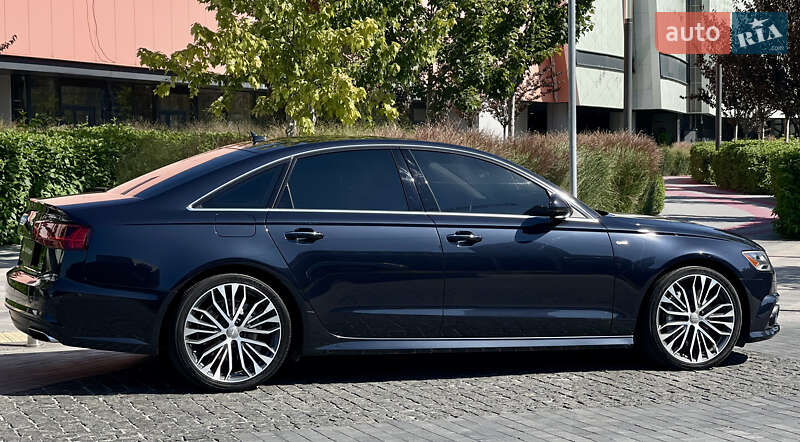 Седан Audi A6 2018 в Киеве