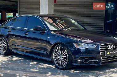 Седан Audi A6 2018 в 