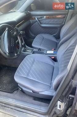 Седан Audi A6 1996 в Городку