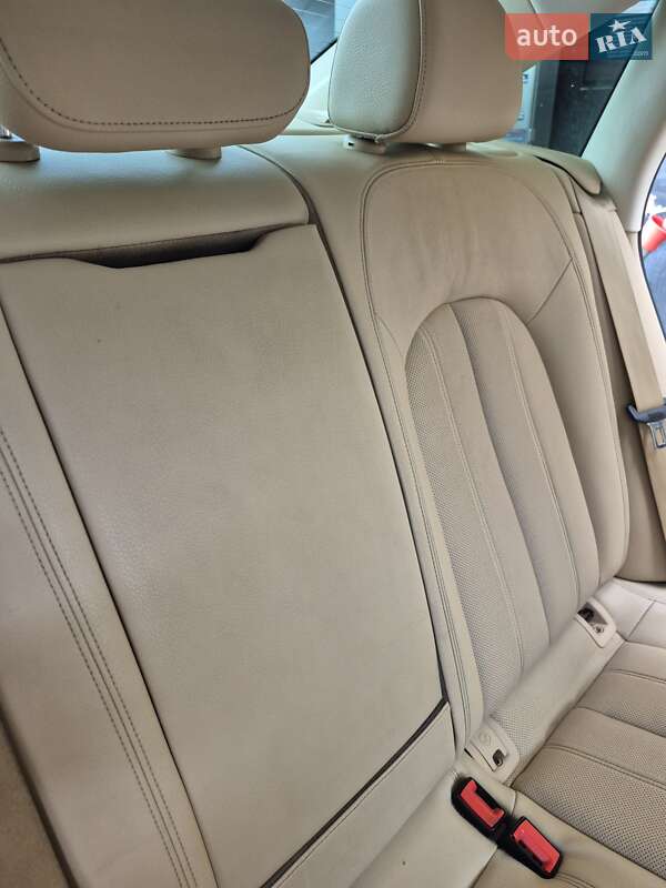 Седан Audi A6 2014 в Львове