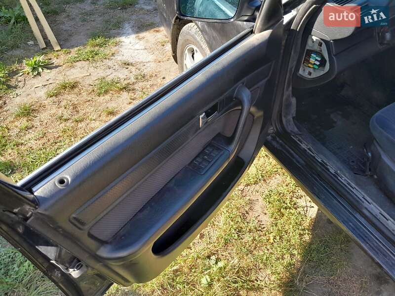 Седан Audi A6 1995 в Кременце