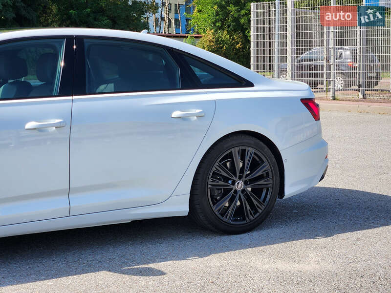 Седан Audi A6 2019 в Львове