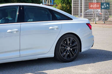 Седан Audi A6 2019 в 