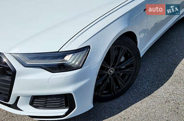 Седан Audi A6 2019 в 
