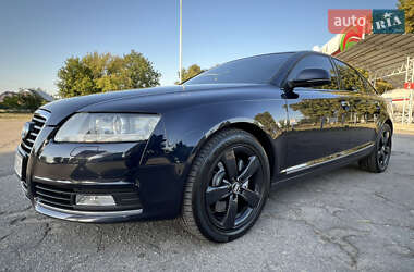 Седан Audi A6 2010 в 