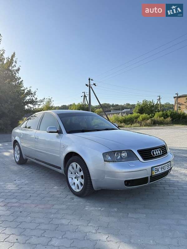 Audi A6 2001