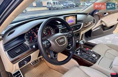 Седан Audi A6 2012 в 