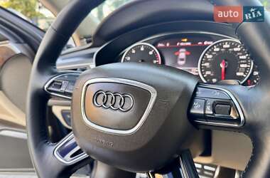 Седан Audi A6 2012 в 