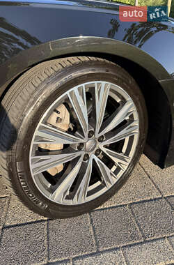 Седан Audi A6 2019 в 