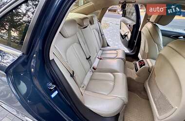 Седан Audi A6 2012 в 