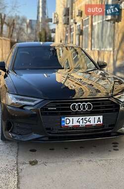 Седан Audi A6 2019 в 