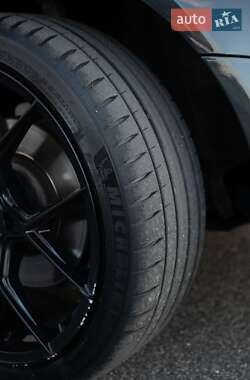 Седан Audi A6 2013 в 