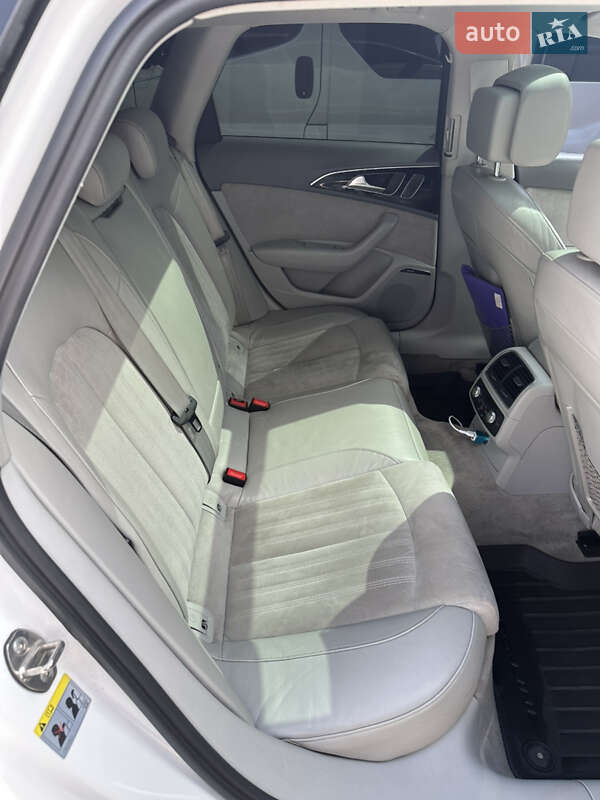 Универсал Audi A6 2011 в Днепре