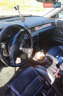 Універсал Audi A6 2000 в 