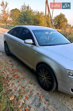 Седан Audi A6 2004 в 