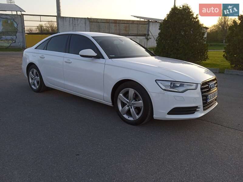 Седан Audi A6 2011 в Олександрії