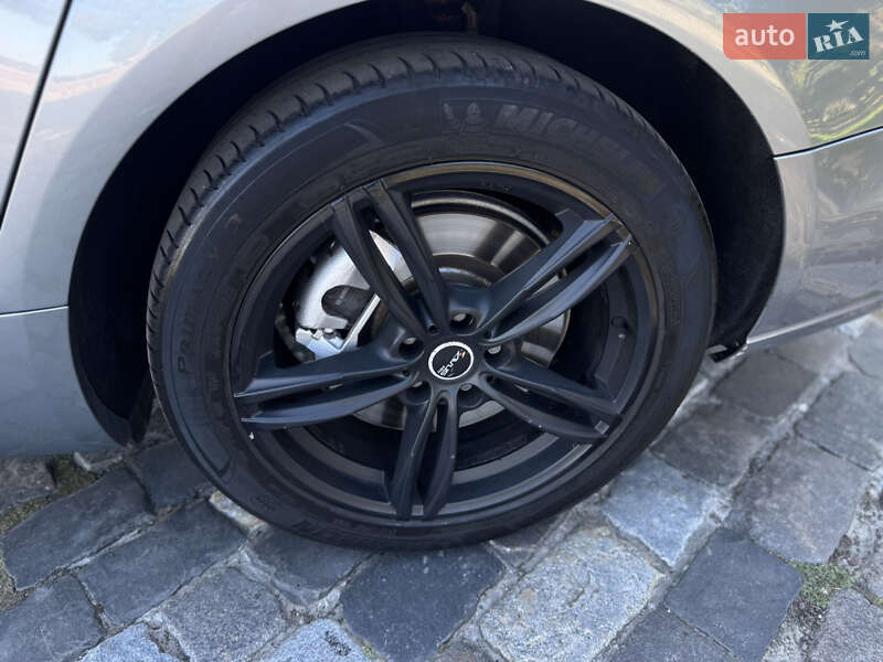 Универсал Audi A6 2012 в Киеве
