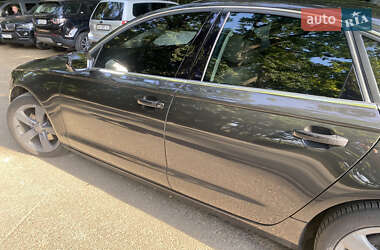Седан Audi A6 2012 в 