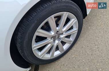 Седан Audi A6 2014 в 
