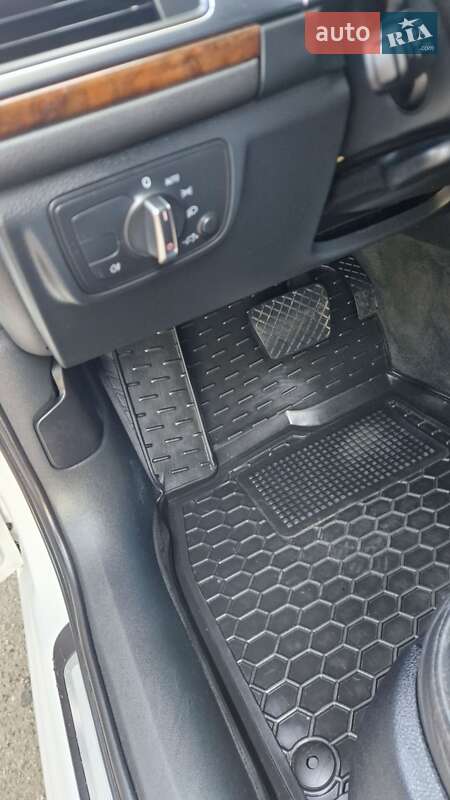 Седан Audi A6 2014 в Николаеве