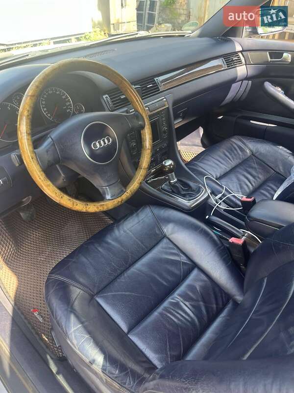Седан Audi A6 2002 в Дніпрі