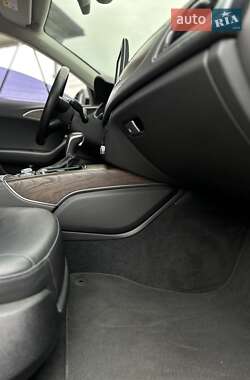 Седан Audi A6 2016 в 