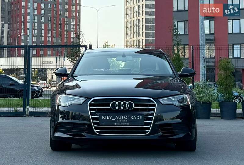 Седан Audi A6 2012 в Киеве
