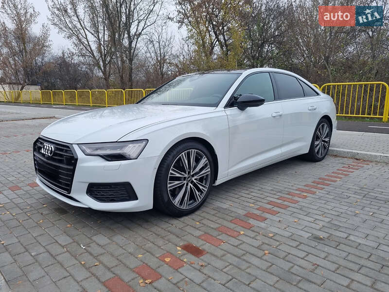 Седан Audi A6 2020 в Киеве