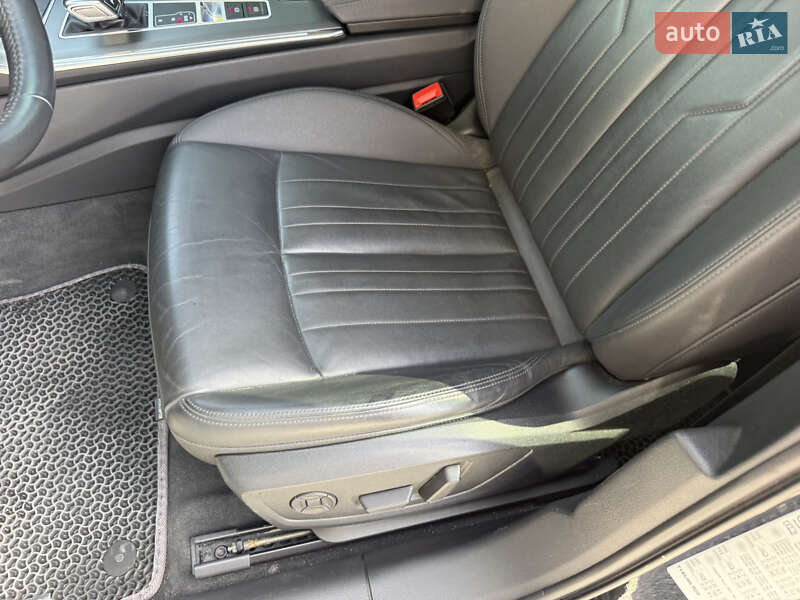 Универсал Audi A6 2019 в Стрые
