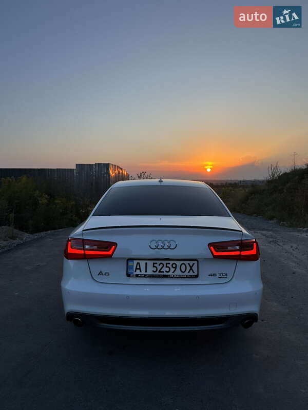 Седан Audi A6 2014 в Рівному