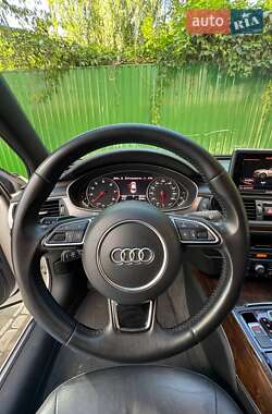 Седан Audi A6 2015 в 