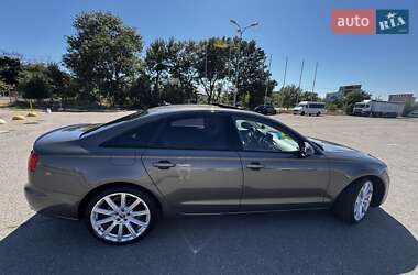 Седан Audi A6 2013 в 