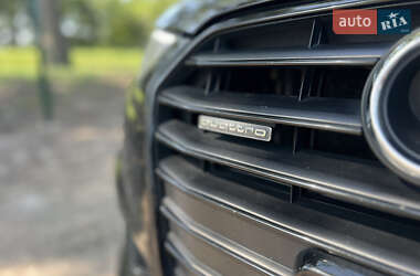 Седан Audi A6 2016 в 
