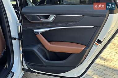 Седан Audi A6 2019 в 