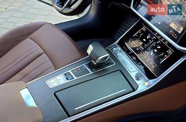 Седан Audi A6 2019 в 