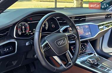 Седан Audi A6 2019 в 